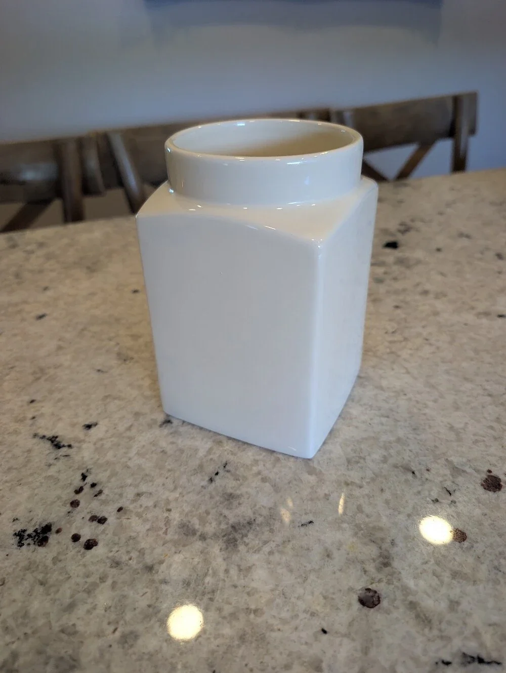 Charlotte Watson Country utensils Holder Crock Made by Henry Watson Pottery UK